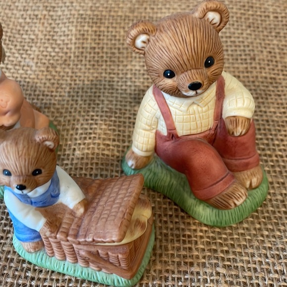 Homco 3 little bears on picnic ceramic collectible figurines - Picture 2 of 4